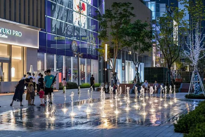 商业街喷泉景观